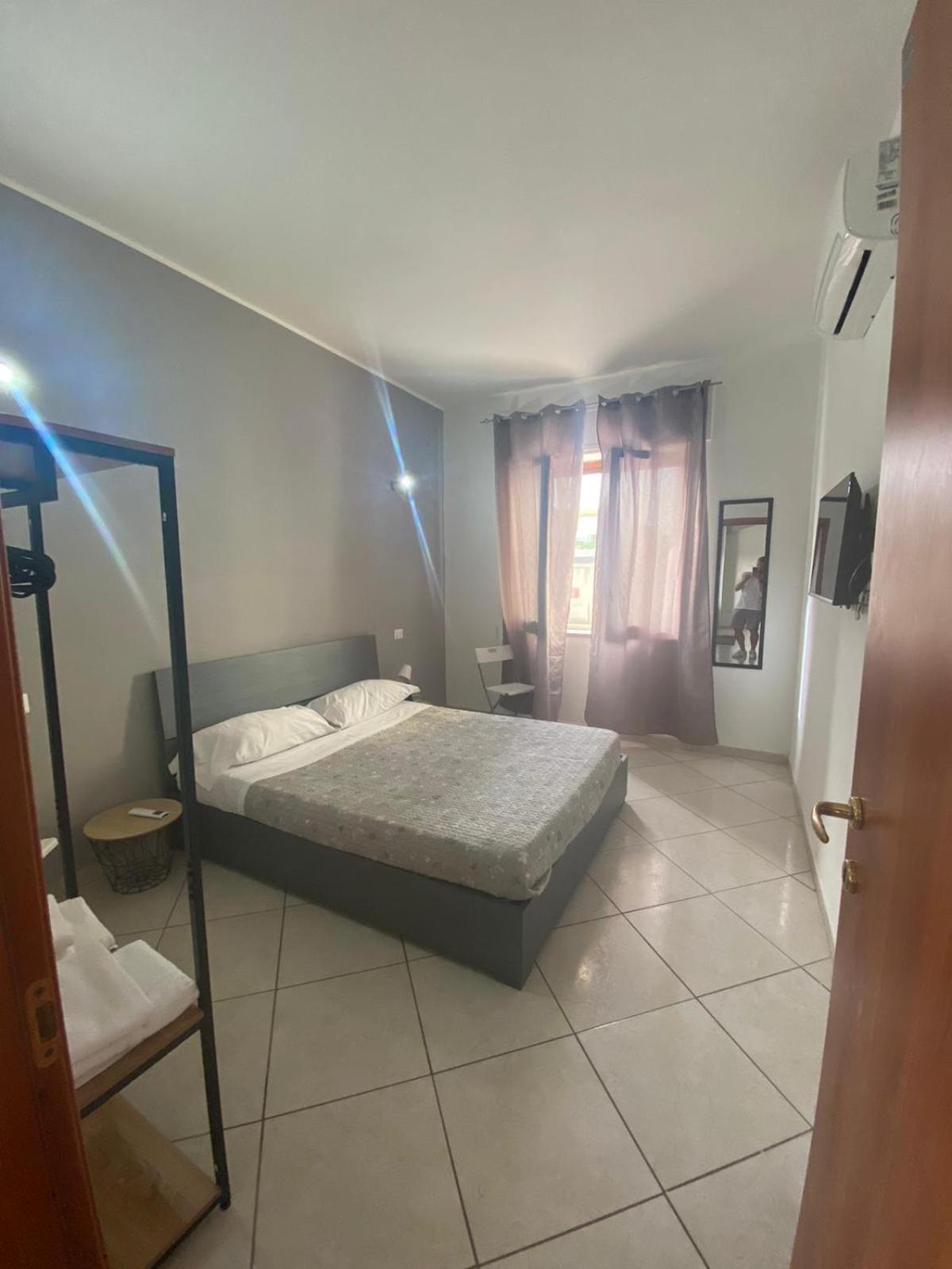 Bedroompompei With Free Parking Exterior photo